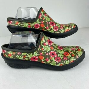 Bogs Womens 11 Patch Clog Vine Floral Waterproof Rain Clogs Gardening Shoes